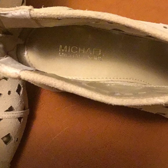 Michael Kors leather open toe booties, size 7,5,  wedge 3” - Picture 2 of 8